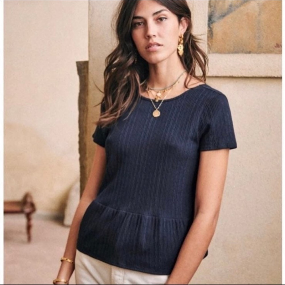 Sezane reversible knot tee